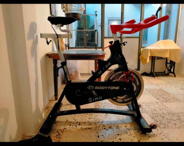 Bicicleta spinning bodytone segunda mano hot sale