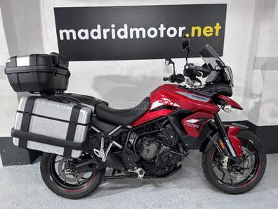 TRIUMPH - TIGER 900