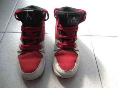 Jordan 1 mid discount rojas y blancas