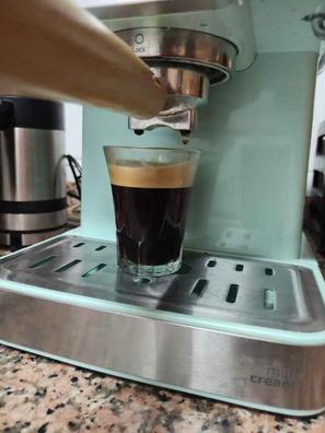 Philips EP2224/10, Cafetera espresso completamente automática, 2 bebidas,  espumador de leche, pantalla táctil. en