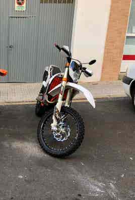 Ktm - 450 six days Alemania