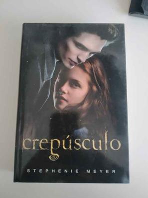 Libro Crepúsculo, un amor peligroso, Stephenie Meyer, Novela, Novela  rosa, Ficción adulto joven, Horror, Literatura fantástica, Literatura  de vampiros