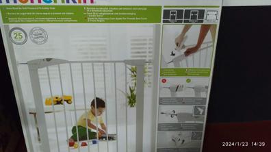 Vallas seguridad escaleras Ropa, artículos y muebles de bebé de segunda  mano