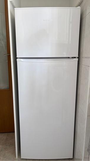 Second Hand FRIGORíFICO 2 PUERTAS, 206L - Riloop