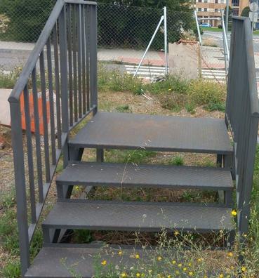 Escalera hierro pra exterior de segunda mano Milanuncios