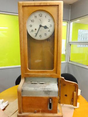 Milanuncios - Reloj Industrial de Fichar Antiguo