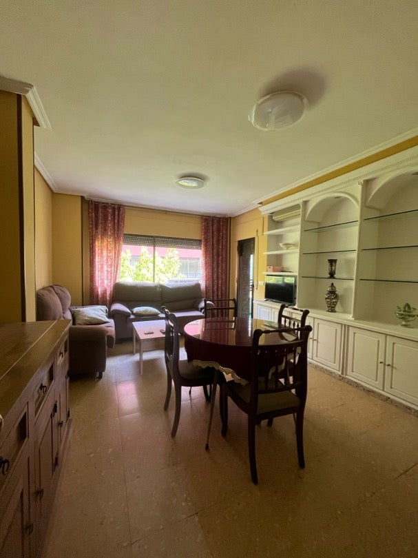 Fotografía del inmueble reportado: 240 €/mes — Cáceres, Cáceres