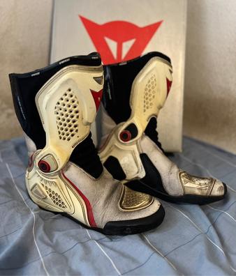 Bota sales dainese usada