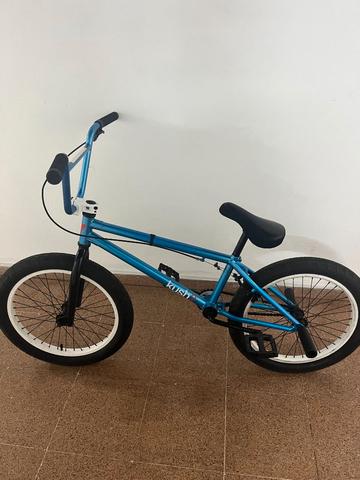 Vendo bicicleta bmx new arrivals