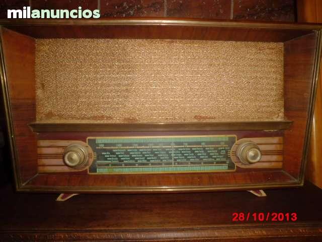 Milanuncios - Radio antigua de madera