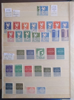 Album Philatélique Borek Europa Cept De 1999 à 2003 - 5 Années De Timbres En Parfait état