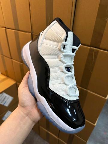 Jordan retro 11 blancas con online negro