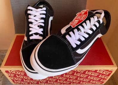 Vans falsas Moda y complementos de segunda mano barata Milanuncios