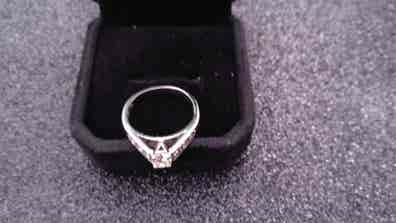 Anillos de compromiso swarovski de segunda mano para mujer