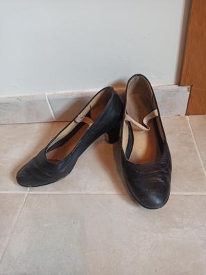 PASARELA - Zapatos de Baile Flamenco de Piel Negros con Clavos para Mujer  Cuero Mujer Color: Negro Talla: 27 : : Moda