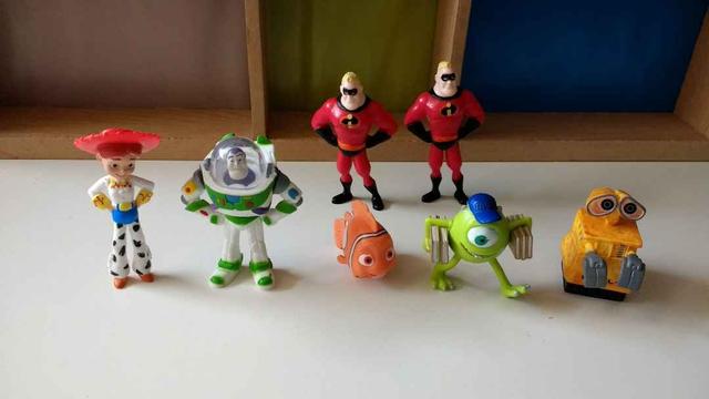 Milanuncios Minifiguras Disney Kinder Carrefour