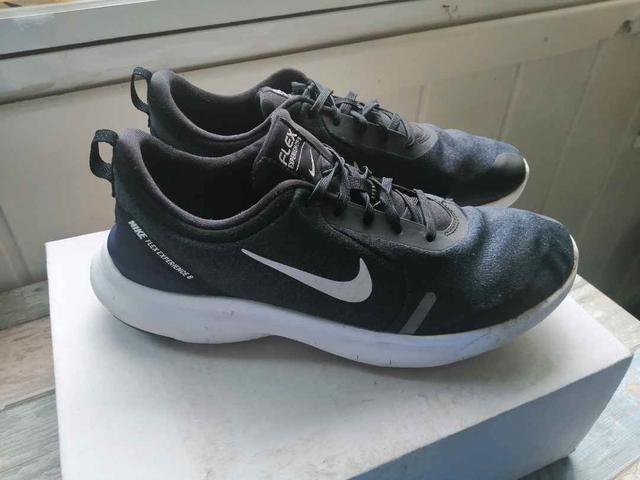 Milanuncios zapatillas Nike talla 44 muy buena 20