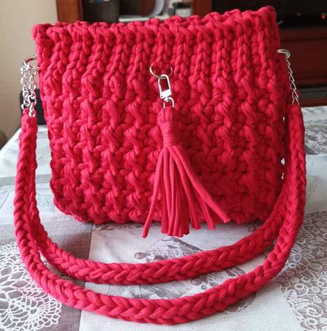 Bolsos hechos best sale en trapillo