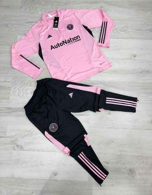 CHÁNDAL MANCHESTER UNITED 23/24 ADIDAS. Especialistas Fútbol. Venta de  artículos deportivos, todo en fútbol