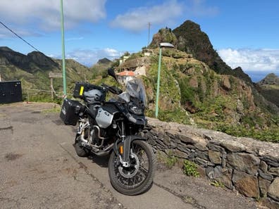 BMW F 900 GS
