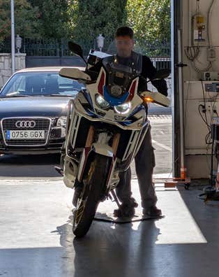 Honda - Africa Twin AdventureSport DCT
