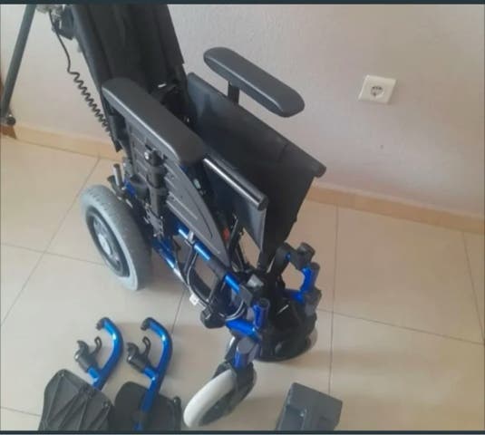 Milanuncios - Oferta de silla de ruedas electrica