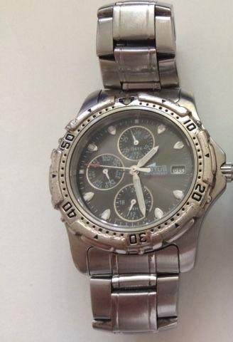 Reloj lotus registered model collection clearance