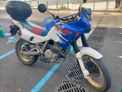 Honda - Honda NX 650 Dominator
