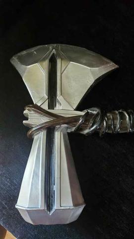 STORMBREAKER MARTILLO THOR