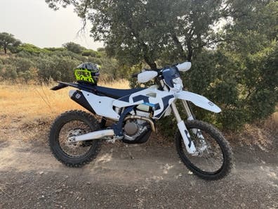Husqvarna - 350. 4 tiempos
