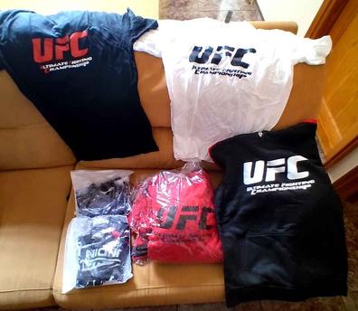 Camiseta ufc de segunda mano por 18 EUR en Torrejón de Ardoz en WALLAPOP