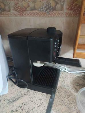 Comprar Cafetera espresso manual de bomba De´Longhi Dedica EC685.M con  sistema cappuccino · Hipercor