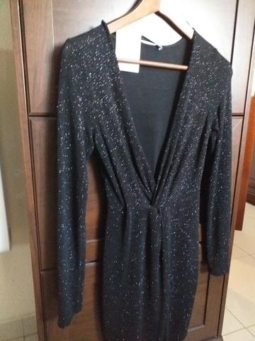 Vestido negro largo discount pull and bear