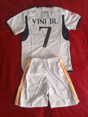 Conjunto Vini JR. Real Madrid para niño, equipacion barata oficial