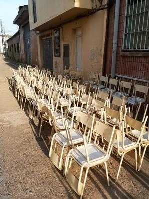 Touhou comportarse sucesor Sillas colegio Muebles de segunda mano baratos en Valencia Provincia |  Milanuncios