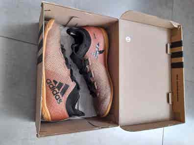 Botines adidas Tienda de deporte de segunda mano barata Milanuncios