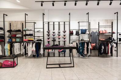 Otra ropa de mujer de segunda mano para mujer en San Sebastián