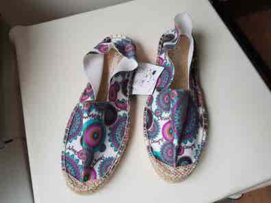 Alpargatas de mujer mano en Elche | Milanuncios