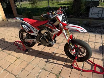 Honda - CRF R