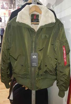 Cazadora Alpha Industries de segunda mano por 170 EUR en Leganés