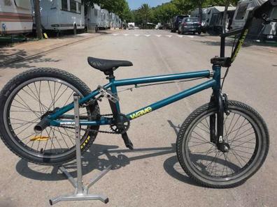 Bmx negra best sale con dorado