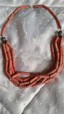 Joyas y bisutería de mano barata en Sevilla | Milanuncios