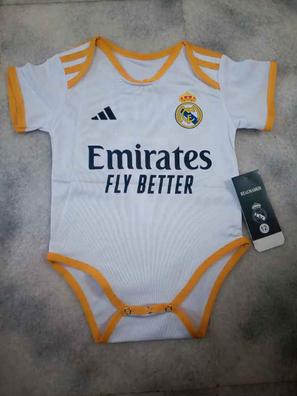 La primera puesta del Real Madrid, Conjunto oficial Bebe del Madrid