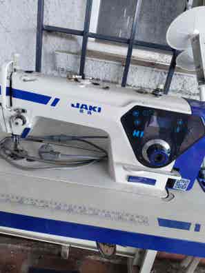 Maquina de coser manual para toldos Anuncios de servicios con ofertas y ...