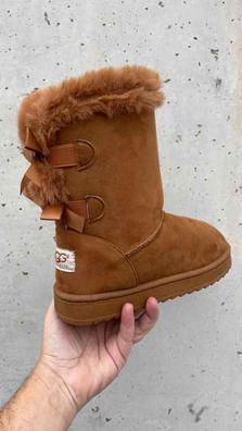 Botas tipo ugg Moda y complementos de segunda mano barata