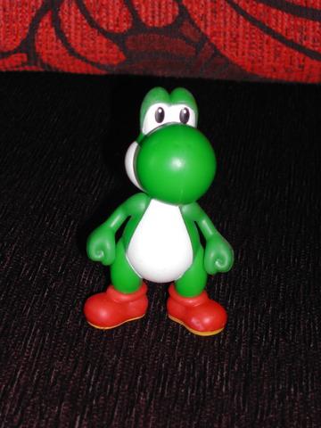 Milanuncios Figura yoshi de super mario nintendo