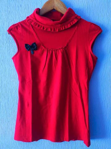 Camiseta lencera best sale negra stradivarius