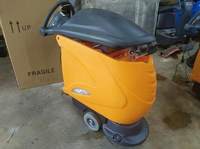 Vehículos industriales barredora de segunda mano y Milanuncios