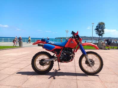 HONDA - XR 350 R
