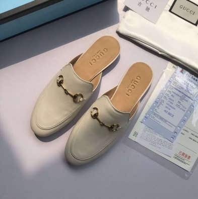 Zapatos de bajo y complementos de segunda mano barata | Milanuncios